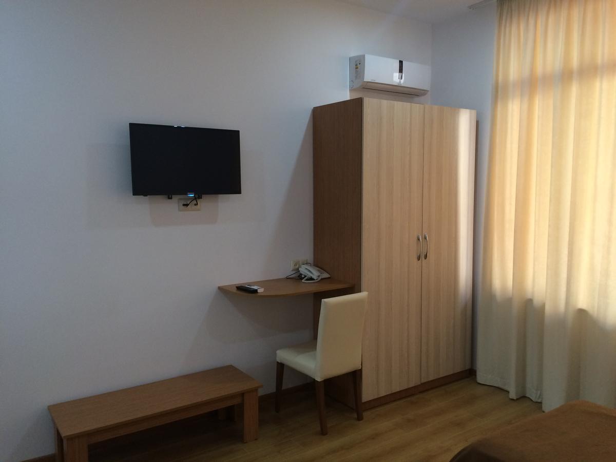 Hotel Marseille Batum Dış mekan fotoğraf