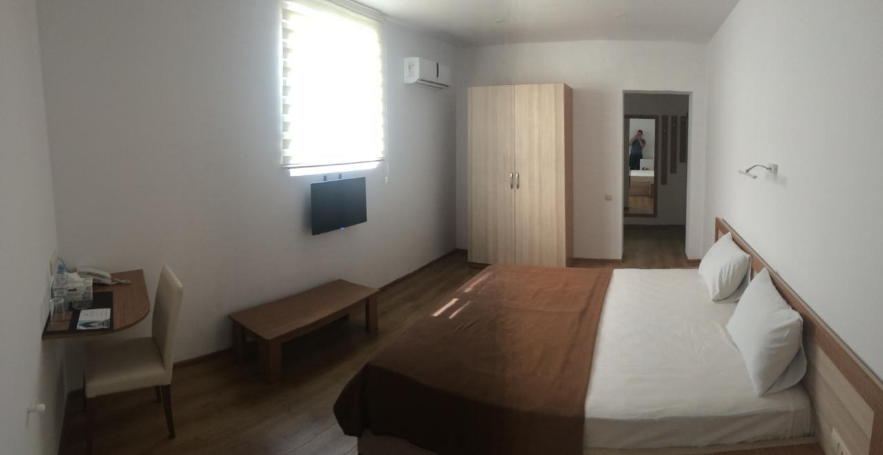 Hotel Marseille Batum Dış mekan fotoğraf
