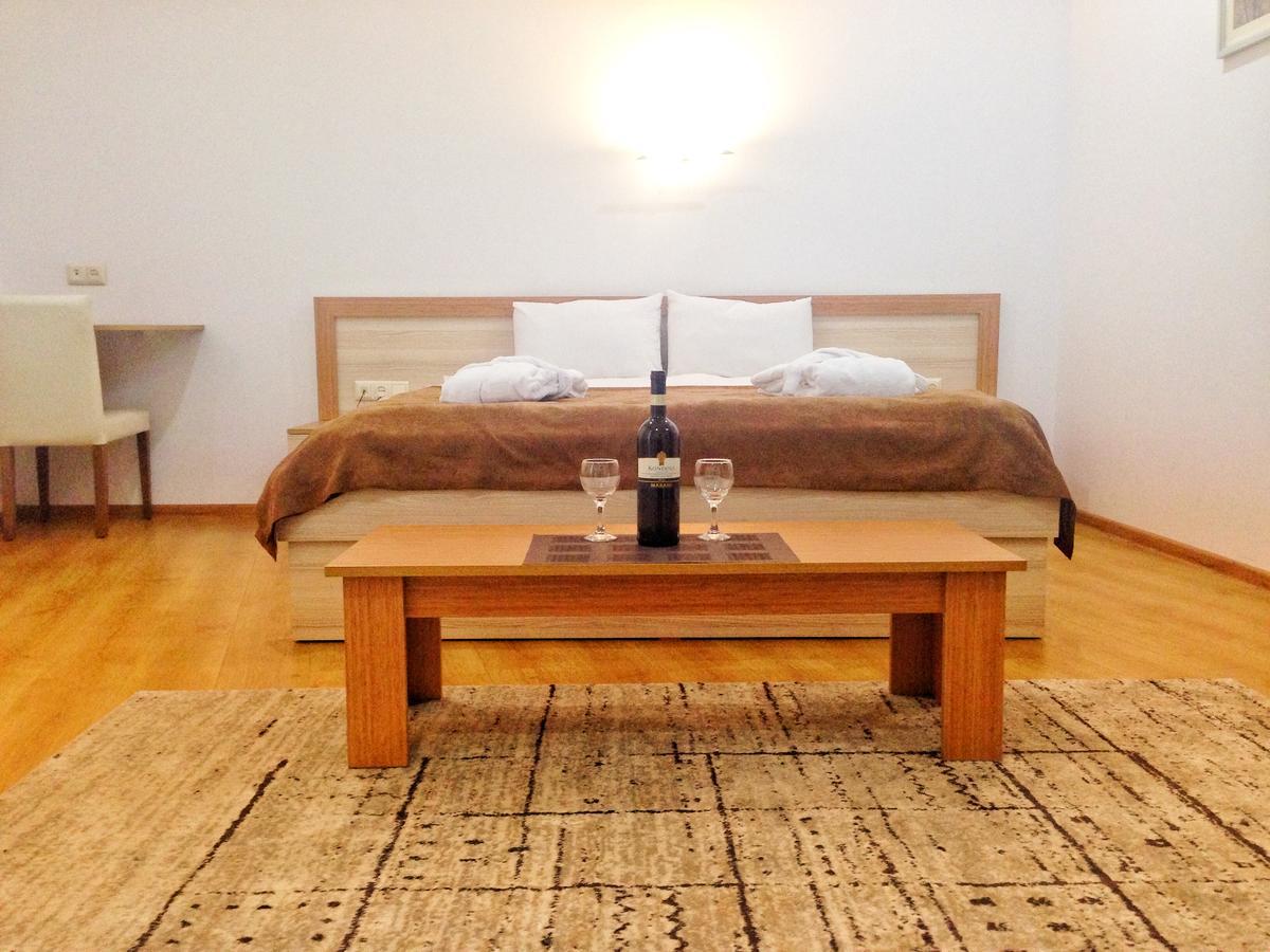 Hotel Marseille Batum Dış mekan fotoğraf